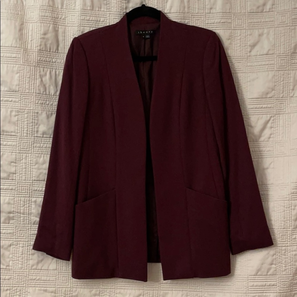 Buttonless Berry colored Theory blazer